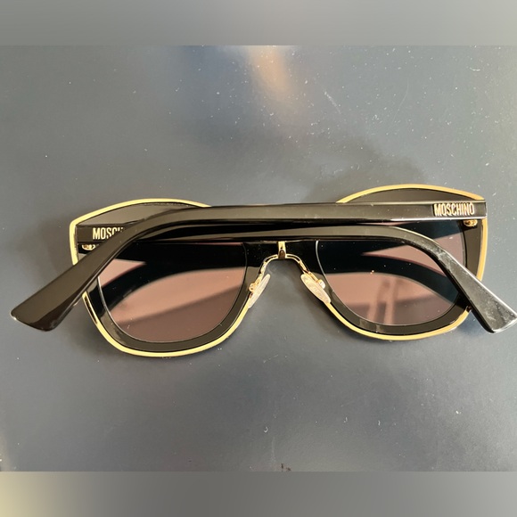 Moschino Sunglasses - Picture 2 of 5